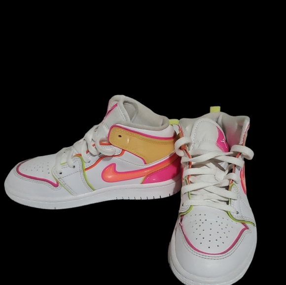 SOLD - Picture 6 of 9